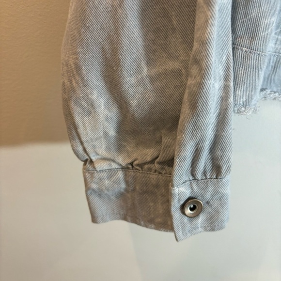 DARLING Sz S Influence Jacket in Silver Blue Light Wash Bleach Splatter NEW - Picture 6 of 10